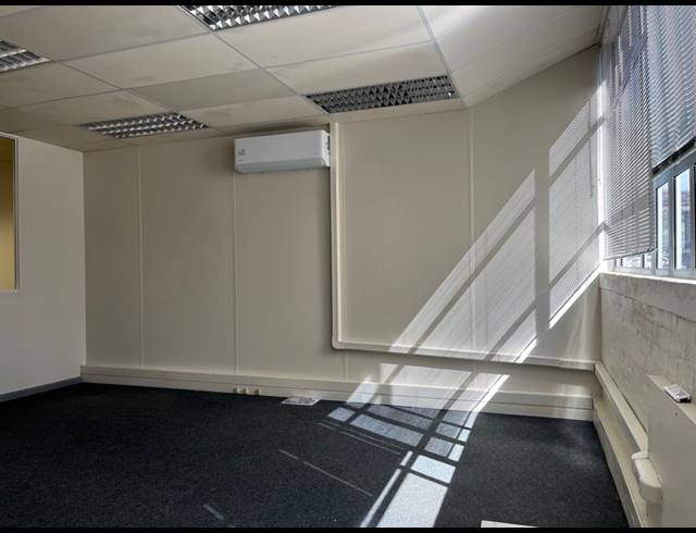 BUSINESS PROPERTY TO RENT IN OBSERVATORY